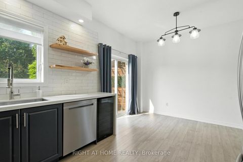 Photo 11 at 215 Canada Drive, Vellore Village, Vaughan