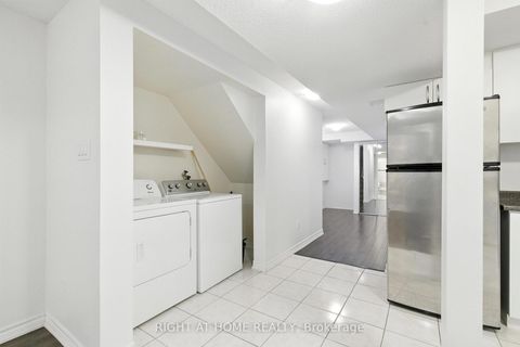 Photo 26 at 215 Canada Drive, Vellore Village, Vaughan