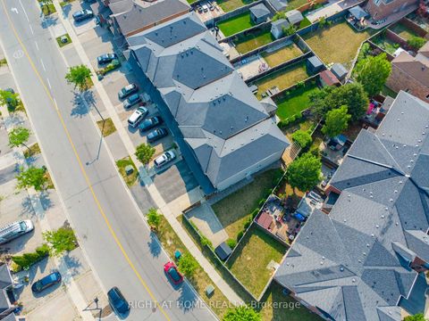 Photo 41 at 215 Canada Drive, Vellore Village, Vaughan