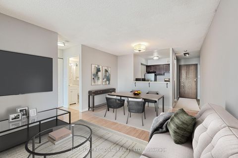 Photo 3 at 617 - 44 St Joseph Street, Bay Street Corridor, Toronto
