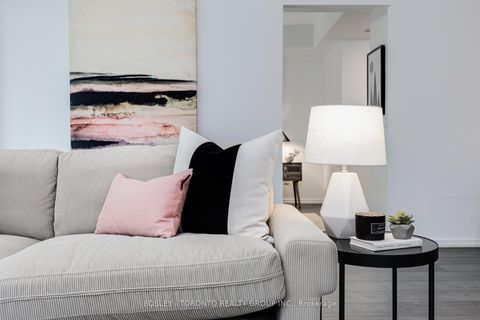 Photo 6 at 844 - 5 Soudan Avenue, Mount Pleasant West, Toronto