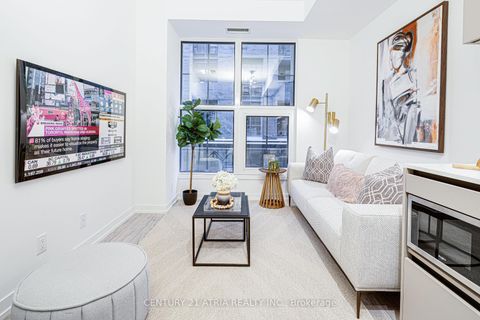 Photo 3 at 308 - 55 Mercer Street, Waterfront Communities C1, Toronto