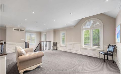 Photo 17 at 10 Bainbridge Avenue, Clanton Park, Toronto
