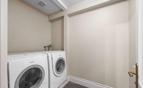 Photo 20 at 10 Bainbridge Avenue, Clanton Park, Toronto