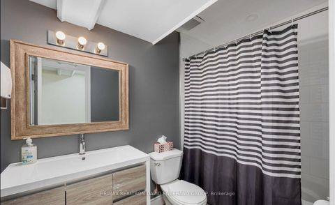 Photo 32 at 10 Bainbridge Avenue, Clanton Park, Toronto