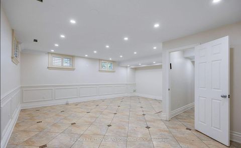 Photo 33 at 10 Bainbridge Avenue, Clanton Park, Toronto