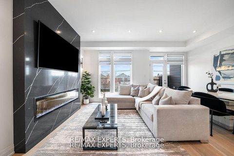 Photo 7 at 13 Shatner Turnabout Crescent, East Woodbridge, Vaughan