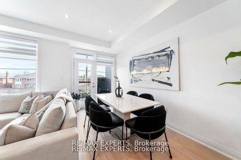 Photo 9 at 13 Shatner Turnabout Crescent, East Woodbridge, Vaughan