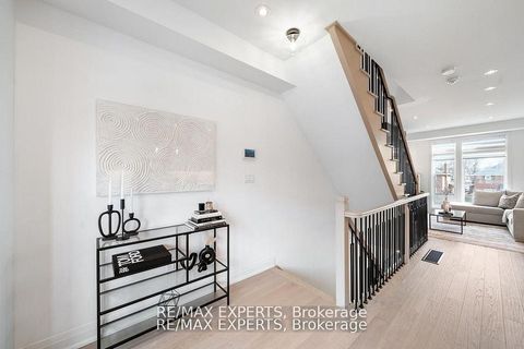 Photo 17 at 13 Shatner Turnabout Crescent, East Woodbridge, Vaughan
