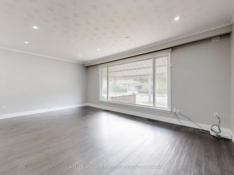 Photo 6 at 33 Rutledge Avenue, Eglinton East, Toronto