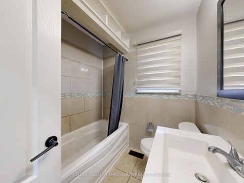 Photo 11 at 33 Rutledge Avenue, Eglinton East, Toronto