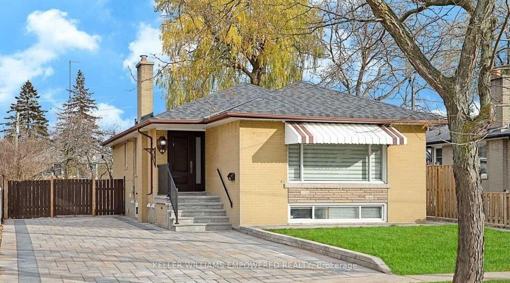 33 Rutledge Avenue, Eglinton East, Toronto 