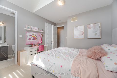 Photo 41 at 21 Arctic Grail Road, Kleinburg, Vaughan
