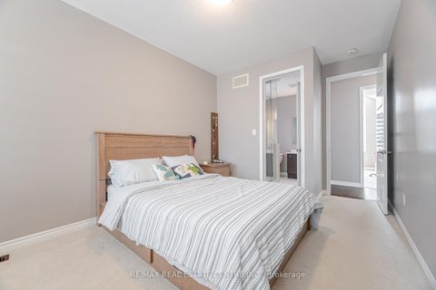 Photo 44 at 21 Arctic Grail Road, Kleinburg, Vaughan