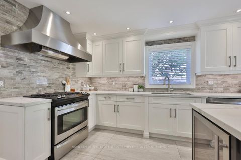 Photo 9 at 1165 Jeff Drive, CV Clearview, Oakville