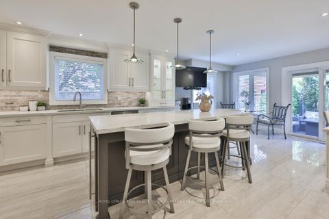 Photo 14 at 1165 Jeff Drive, CV Clearview, Oakville