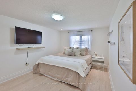 Photo 34 at 1165 Jeff Drive, CV Clearview, Oakville