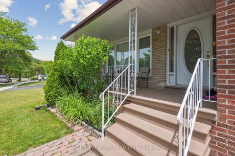 Photo 0 at 152 Weir Crescent, West Hill, Toronto