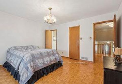 Photo 12 at 152 Weir Crescent, West Hill, Toronto