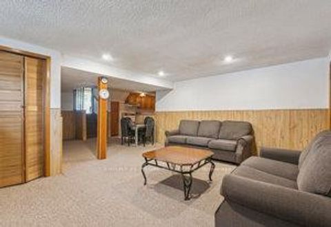 Photo 18 at 152 Weir Crescent, West Hill, Toronto