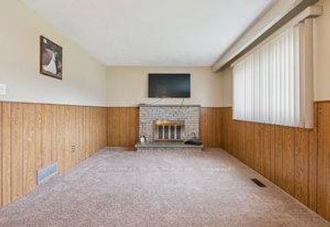 Photo 20 at 152 Weir Crescent, West Hill, Toronto