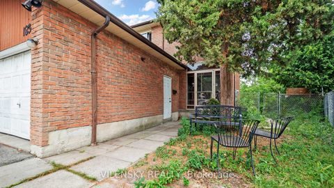 Photo 2 at 183 Robert Hicks Drive, Branson, Toronto