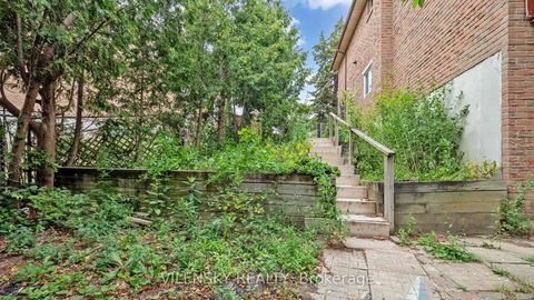 Photo 8 at 183 Robert Hicks Drive, Branson, Toronto