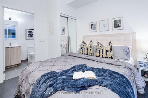Photo 9 at 322 - 55 Mercer Street, Waterfront Communities C1, Toronto
