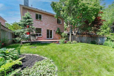 Photo 7 at 91 Dawlish Avenue, Aurora Highlands, Aurora