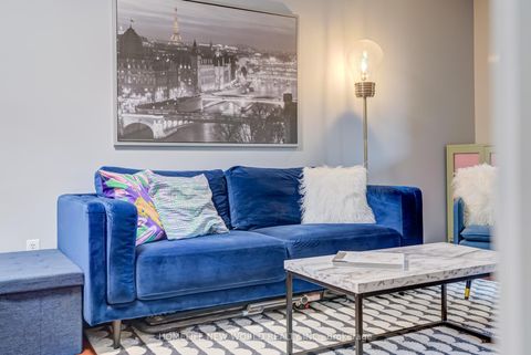 Photo 2 at 210 - 28 Empress Avenue, Willowdale East, Toronto