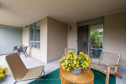 Photo 11 at 210 - 28 Empress Avenue, Willowdale East, Toronto