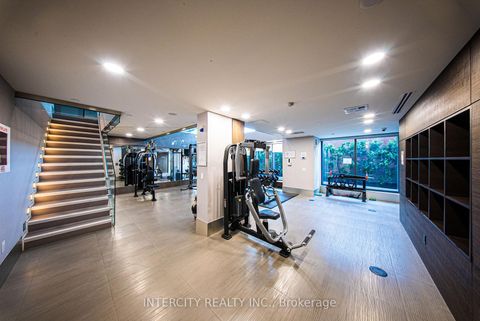 Photo 25 at PH15 - 7608 Yonge Street, Yorkhill, Vaughan