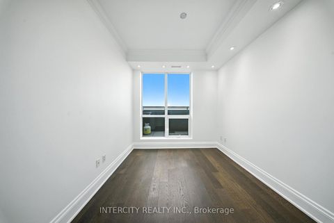 Photo 18 at PH15 - 7608 Yonge Street, Yorkhill, Vaughan