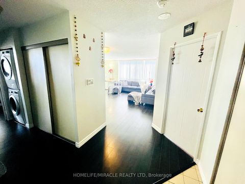 Photo 12 at 1813 - 5 Greystone Walk Drive, Kennedy Park, Toronto