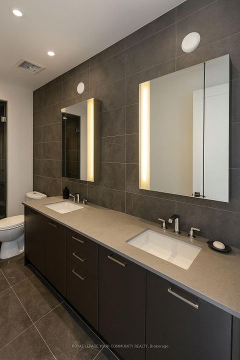 Photo 9 at 6402 - 10 York Street, Waterfront Communities C1, Toronto