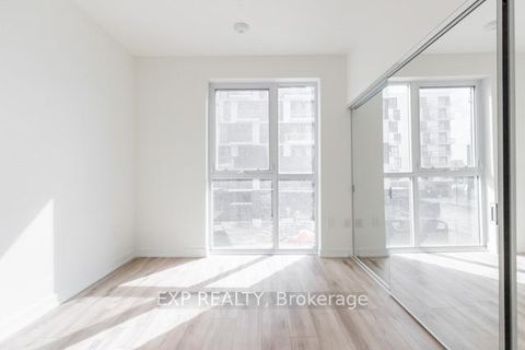 Photo 11 at 203 - 345 Wheat Boom Drive, JM Joshua Meadows, Oakville