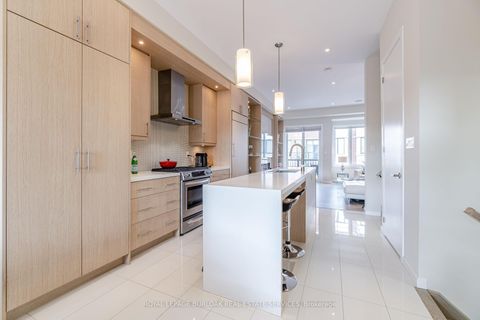 Photo 5 at 467 Nautical Boulevard, BR Bronte, Oakville