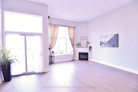Photo 4 at 22 Peninsula Crescent, Rouge Woods, Richmond Hill