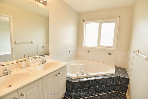 Photo 17 at 22 Peninsula Crescent, Rouge Woods, Richmond Hill
