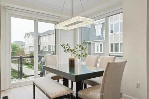 Photo 19 at 34 - 3006 Creekshore Common, GO Glenorchy, Oakville