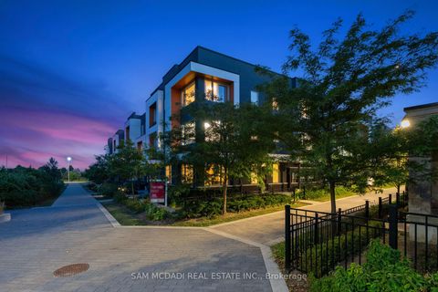 Photo 29 at 34 - 3006 Creekshore Common, GO Glenorchy, Oakville