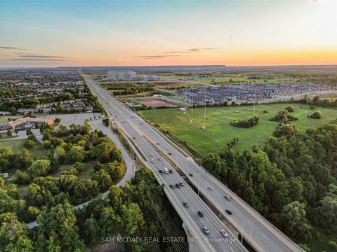 Photo 36 at 34 - 3006 Creekshore Common, GO Glenorchy, Oakville