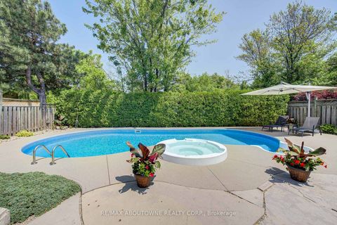 Photo 37 at 1337 Peartree Circle, GA Glen Abbey, Oakville