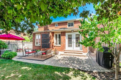 Photo 31 at 11 Belmont Crescent, Maple, Vaughan