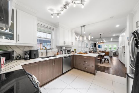 Photo 9 at 38 Whitehall Road, Moore Park, Toronto
