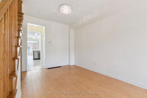 Photo 10 at 38 Lily Cup Avenue, Birchmount, Toronto