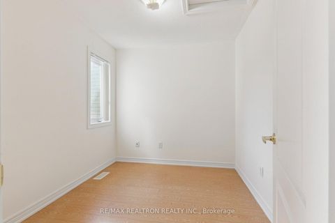 Photo 35 at 38 Lily Cup Avenue, Birchmount, Toronto