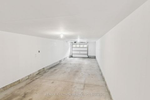 Photo 41 at 38 Lily Cup Avenue, Birchmount, Toronto