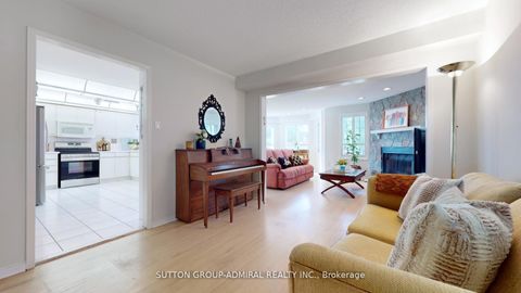 Photo 12 at 186 WESTHAMPTON Drive, Brownridge, Vaughan