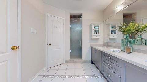 Photo 26 at 186 WESTHAMPTON Drive, Brownridge, Vaughan